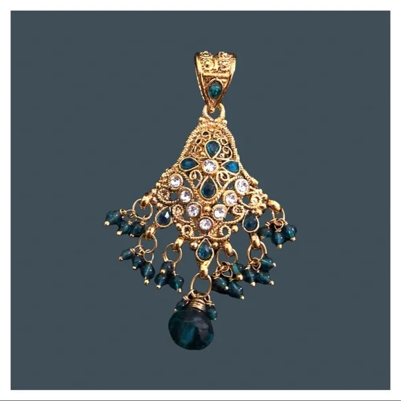 Indian costume jewellery pendant. - Picture 3 of 3